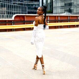 Love With A Glove Midi Dress - White